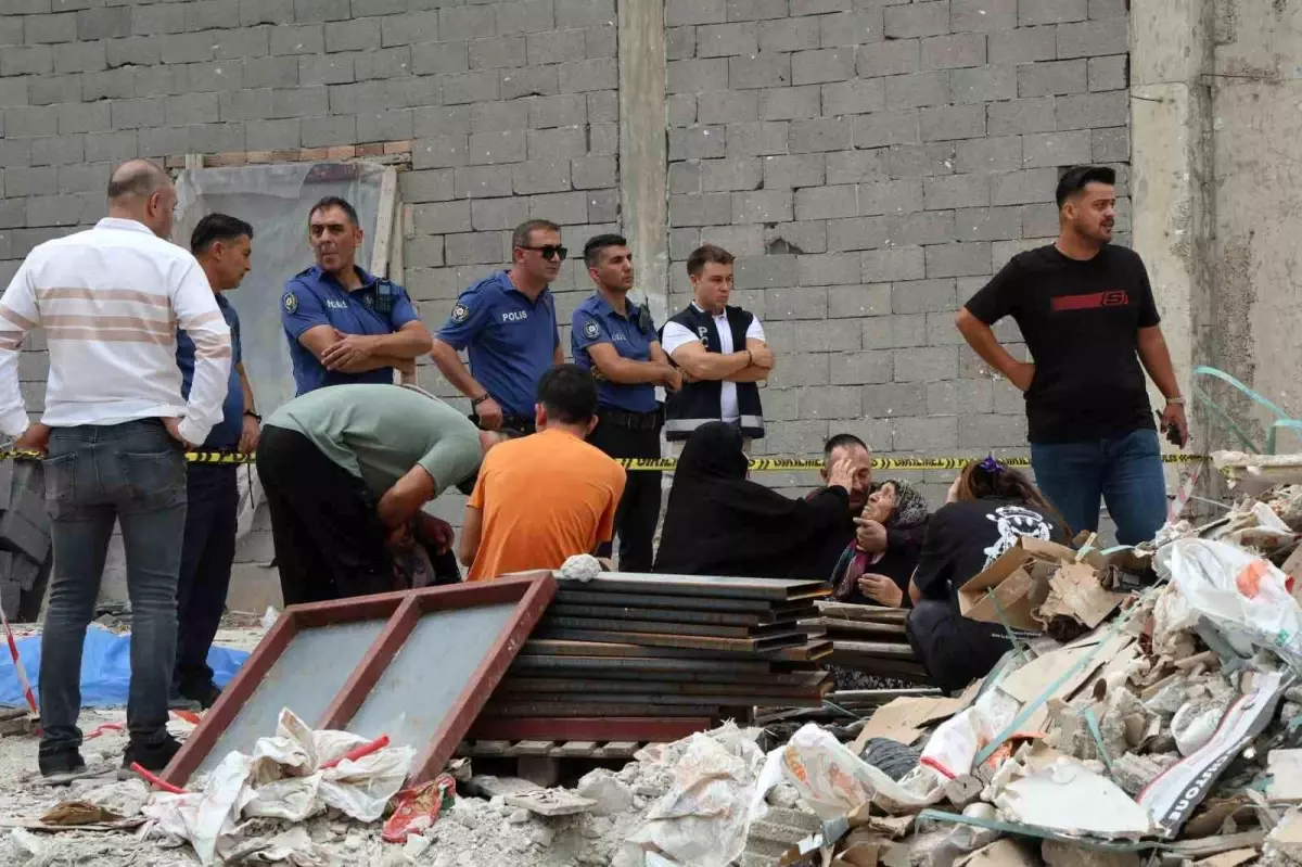Adana’da İnşaatta Kule Vinç Kazası: 2 İşçi Hayatını Kaybetti