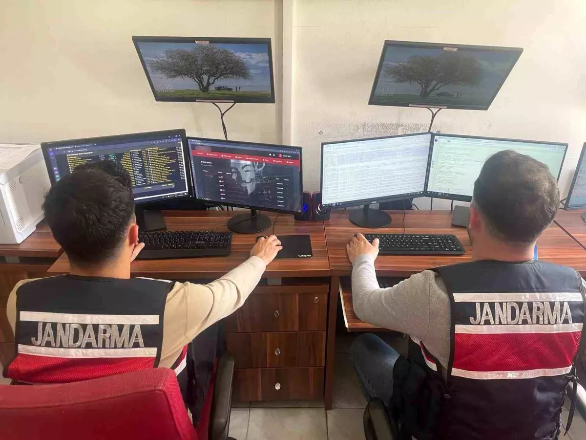Aydın’da Siber Suçlarla Mücadele Operasyonu: 12 Şüpheli Hakkında İşlem Yapıldı