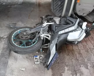 Beyşehir’de Motosiklet ve Tır Çarpıştı: 2 Yaralı