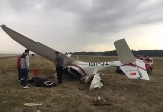 Bursa’da eğitim uçağı düştü! Bursa’da ne oldu? Pilotlar yaralı mı, öldü mü?