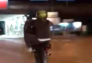 Bursa’da Tehlikeli Motosiklet Gösterisi