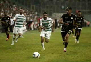 Bursaspor ve Muş Spor Kulübü 0-0 Beraberlikle Puanları Paylaştı