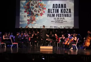 Demet Akbağ ve Uğur Polat’a Onur Ödülü