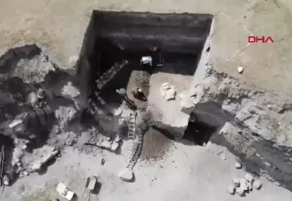 Erzurum’daki Antik Höyükte Kazılar Devam Ediyor