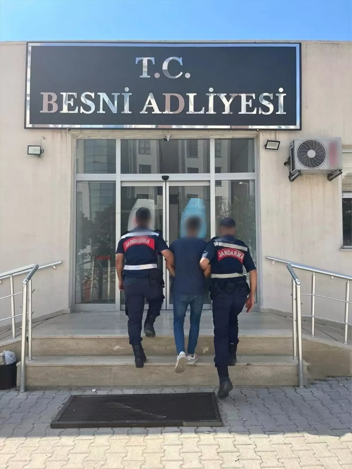 Firari Hükümlü Adıyaman’da Yakalandı