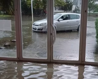 Giresun’un Tirebolu İlçesinde Sağanak Yağış Sonrası Su Baskınları