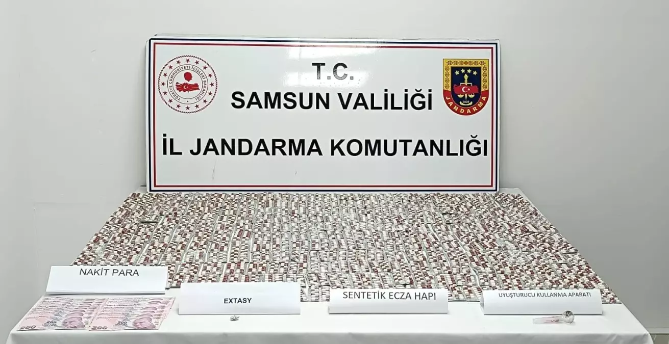 Samsun’da Uyuşturucu Operasyonu: 6 Bin 309 Adet Sentetik Ecza Ele Geçirildi