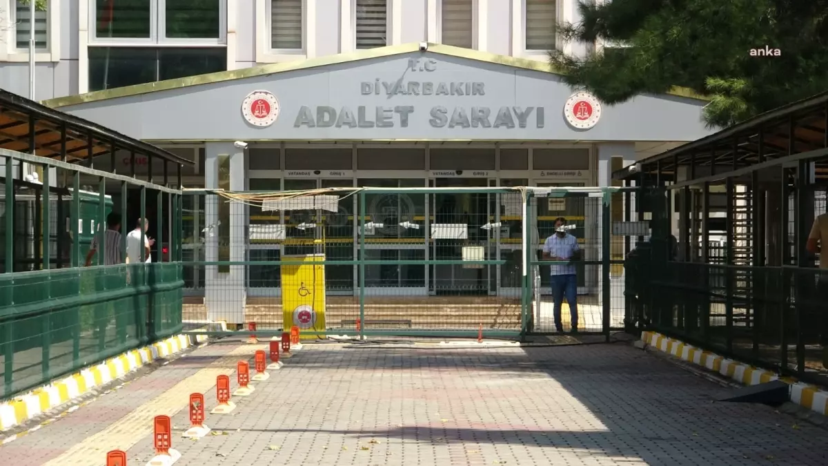 Yoldaş Apartmanı Müteahhidi Tutuklandı