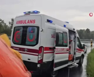 Zonguldak’ta Yolcu Midibüsü Devrildi: 9 Yaralı