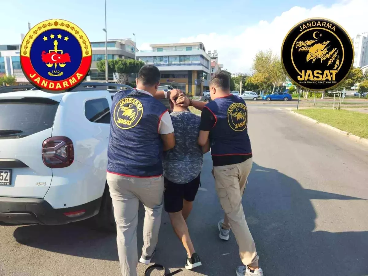 100 Suç Kaydı Bulunan Şahıs Antalya’da Yakalandı