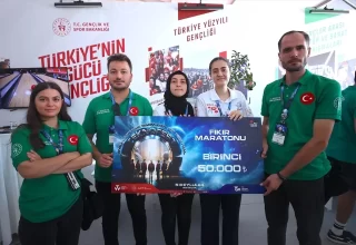 Adana Gençlik ve Spor İl Müdürlüğü Öğrencileri, Mantar Kökünden Ambalaj Üretimi ile TEKNOFEST’te Birinci Oldu