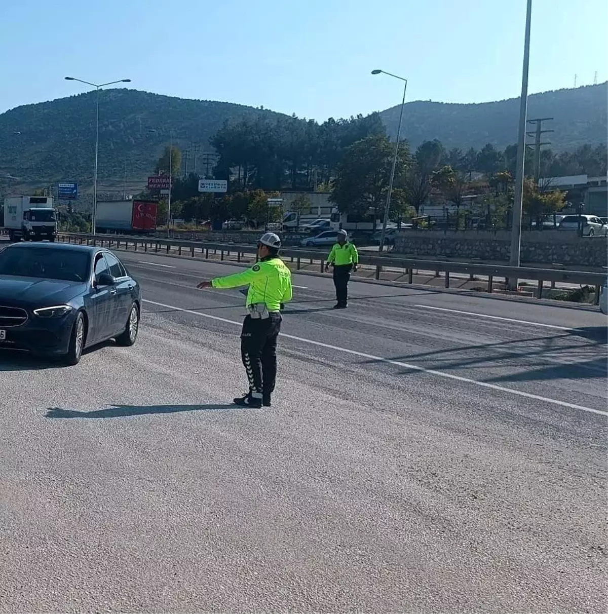 Bilecik’te Trafik Denetiminde 63 Sürücüye Ceza