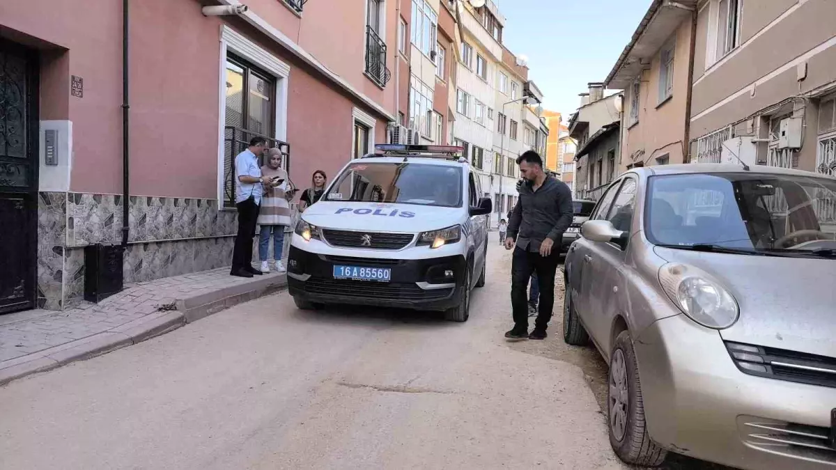 Bursa’da Eski Nişanlısı Tarafından Silahlı Saldırıya Uğrayan Kadın Kurtuldu