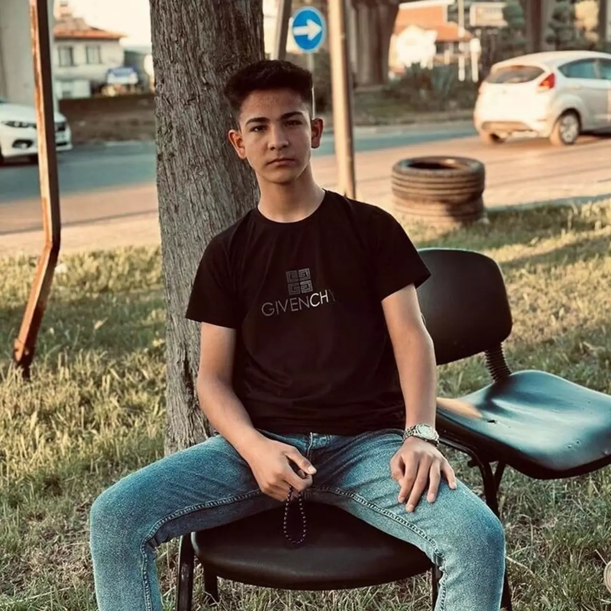 Manisa’da Motosiklet Kazası: Bir Genç Hayatını Kaybetti