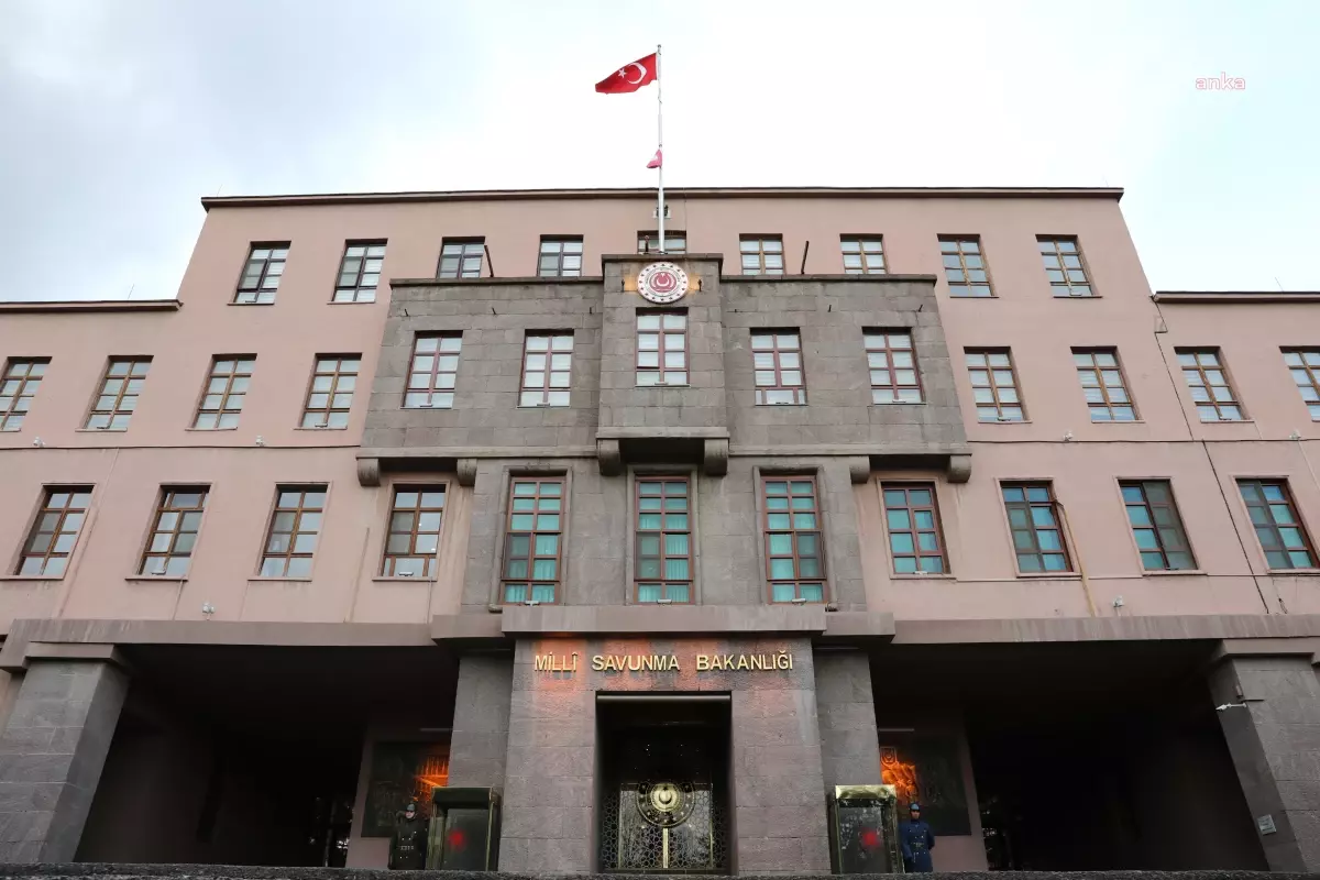 Msb: Kahraman Silah Arkadaşımız Piyade Uzman Çavuş Burak Geniş Şehit Olmuştur