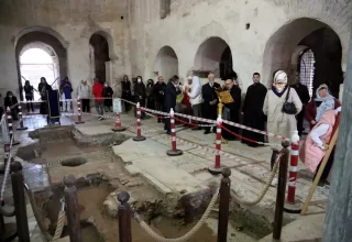 ‘Noel Baba’nın ayak bastığı mozaik kapatıldı