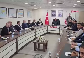 Zonguldak’ta Yağışlar Sonrası Mezarlıkta Heyelan Meydana Geldi