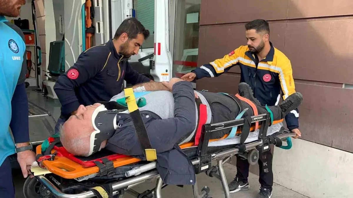 Adıyaman’da Otomobil-Motosiklet Çarpışması: 1 Yaralı