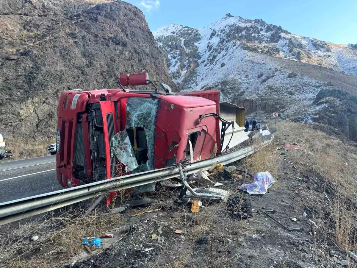 Ağrı’da 3 Ayrı Trafik Kazasında 4 Yaralı