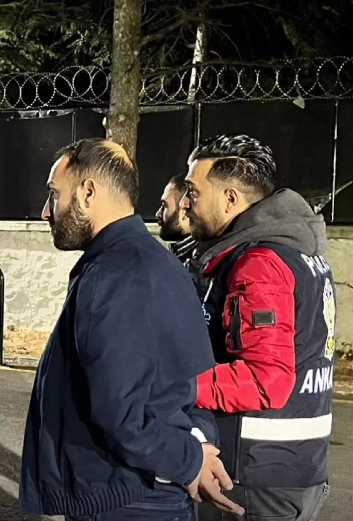 Alacak Verecek Meselesi Kanlı Bitti: Bir Kişi Tabancayla Vuruldu