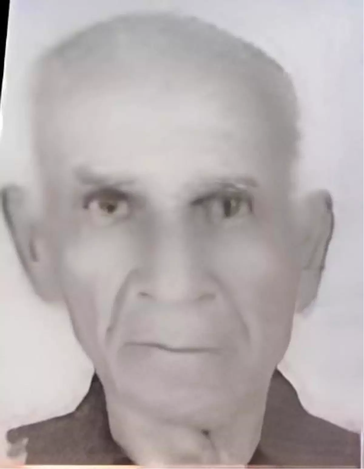 Antalya’da 74 Yaşındaki Adam Ahırda Baygın Bulundu, Hastanede Hayatını Kaybetti