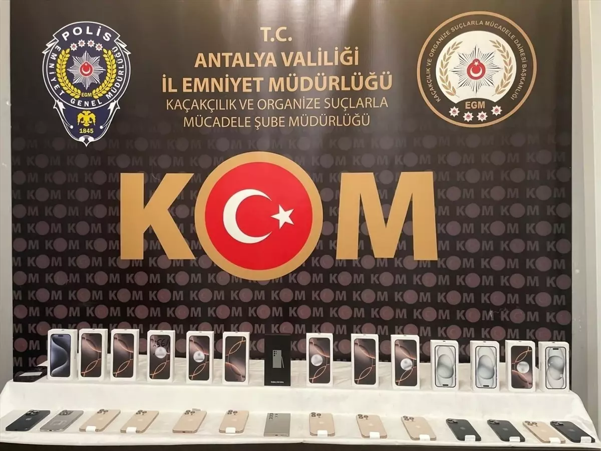 Antalya’da Kaçakçılık Operasyonu: 11 Gözaltı