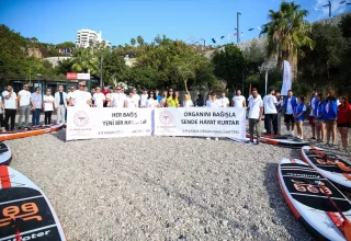 Antalya’da Organ Bağışı İçin Kürek Sörfü Etkinliği Düzenlendi