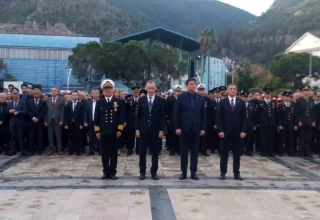 Atatürk Fethiye’de saygı ve özlemle anıldı