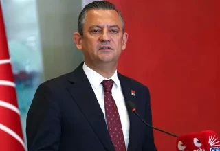 CHP lideri Özel’den kayyum tepkisi: Uyarıyorum, söz bitmek üzeredir