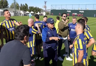 Efsaneler Kupası’nda Türk ve Alman Futbol Yıldızları Buluştu