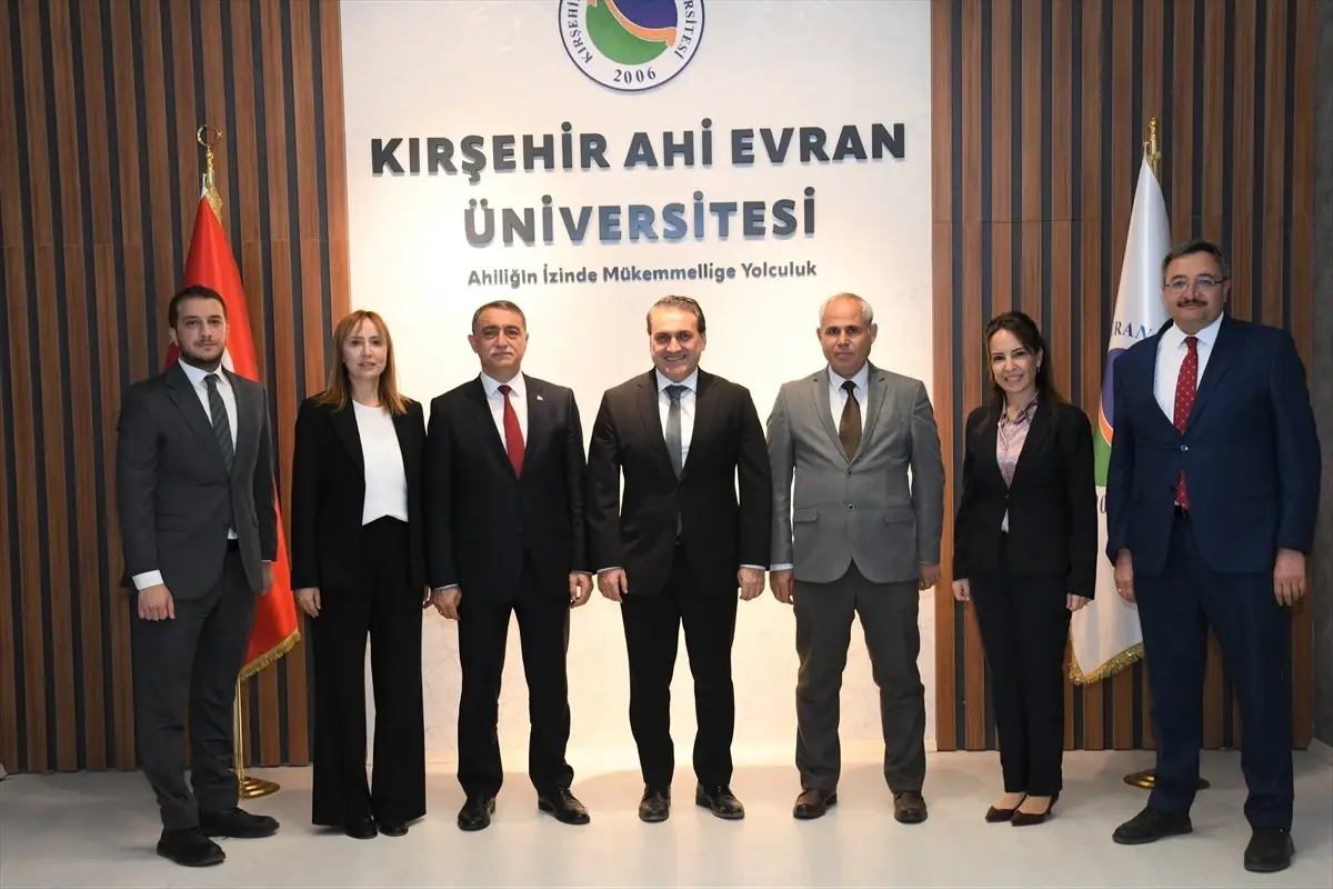 USHAŞ Heyeti Kırşehir Ahi Evran Üniversitesini Ziyaret Etti