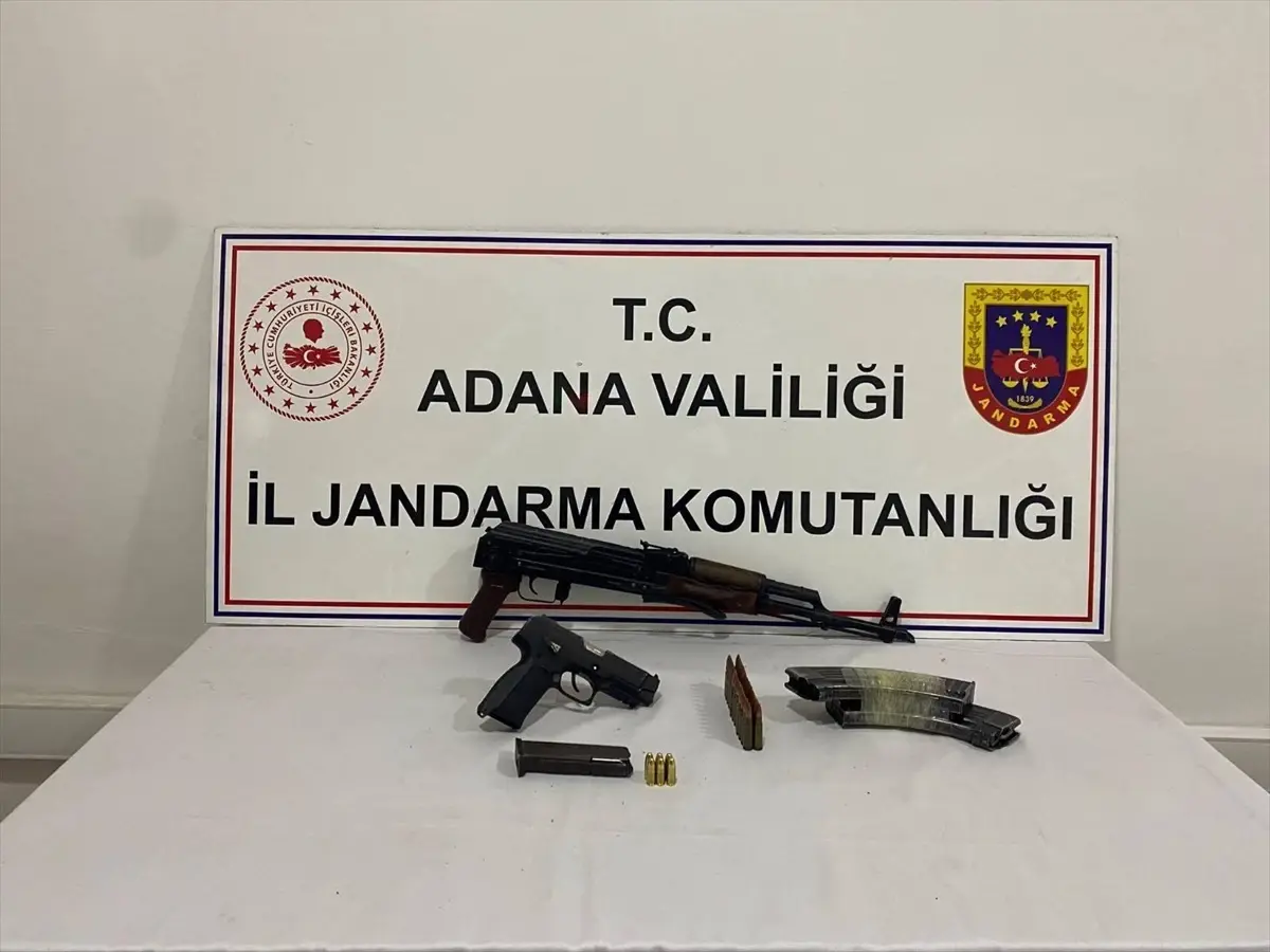 Adana’da Silah Operasyonu: AK-47 ve Tabanca Ele Geçirildi