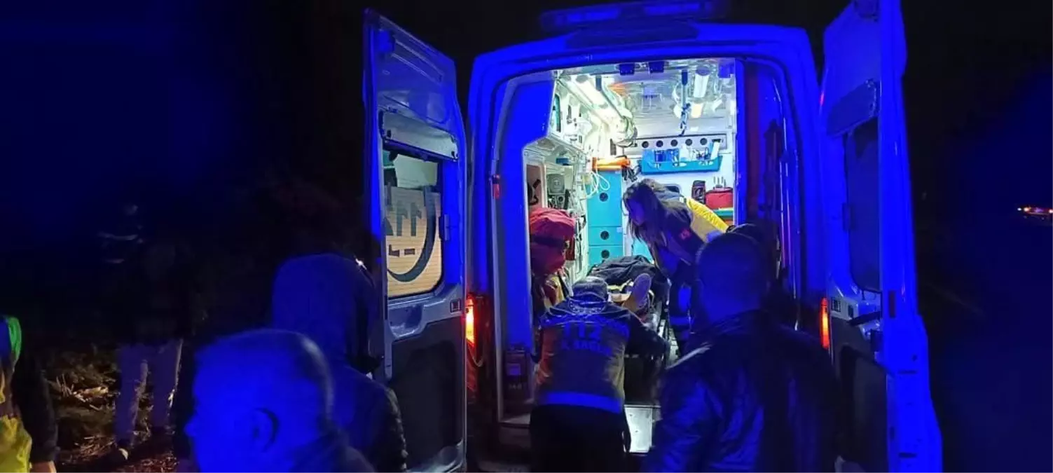 Adıyaman’da Takla Atan Otomobilde 3 Yaralı