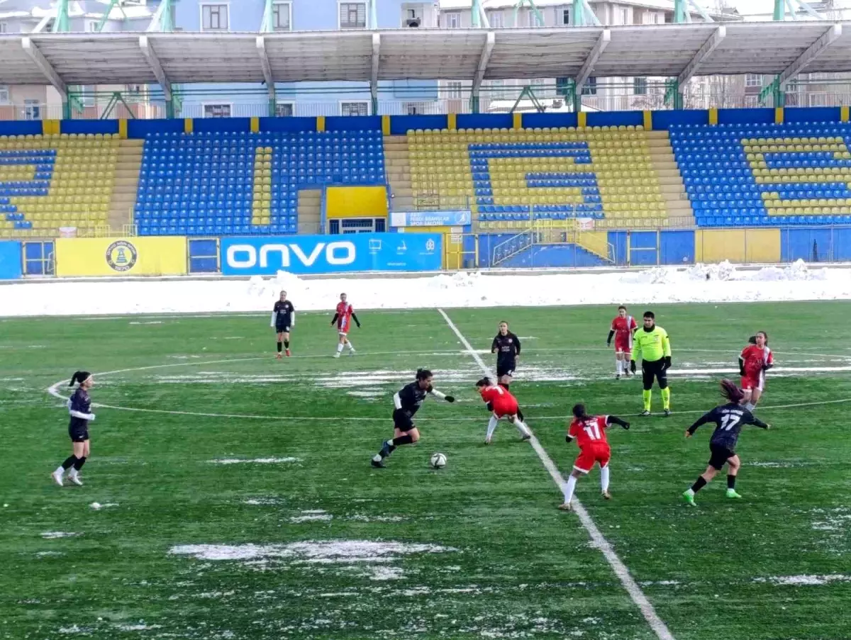 Ağrı Aile ve Sosyal Politikalar Gençlik ve Spor, Kayseri Kılıçaslan Yıldızspor’u 1-0 Mağlup Etti