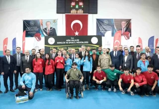 Ağrı’da Spor Malzemeleri Dağıtım Töreni Düzenlendi