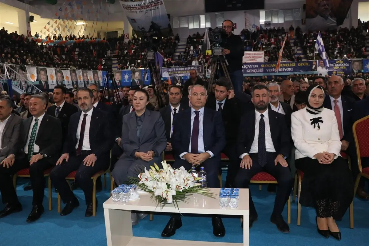 AK Parti Genel Başkanvekili Ala, partisinin Ağrı 8. Olağan İl Kongresi’nde konuştu Açıklaması