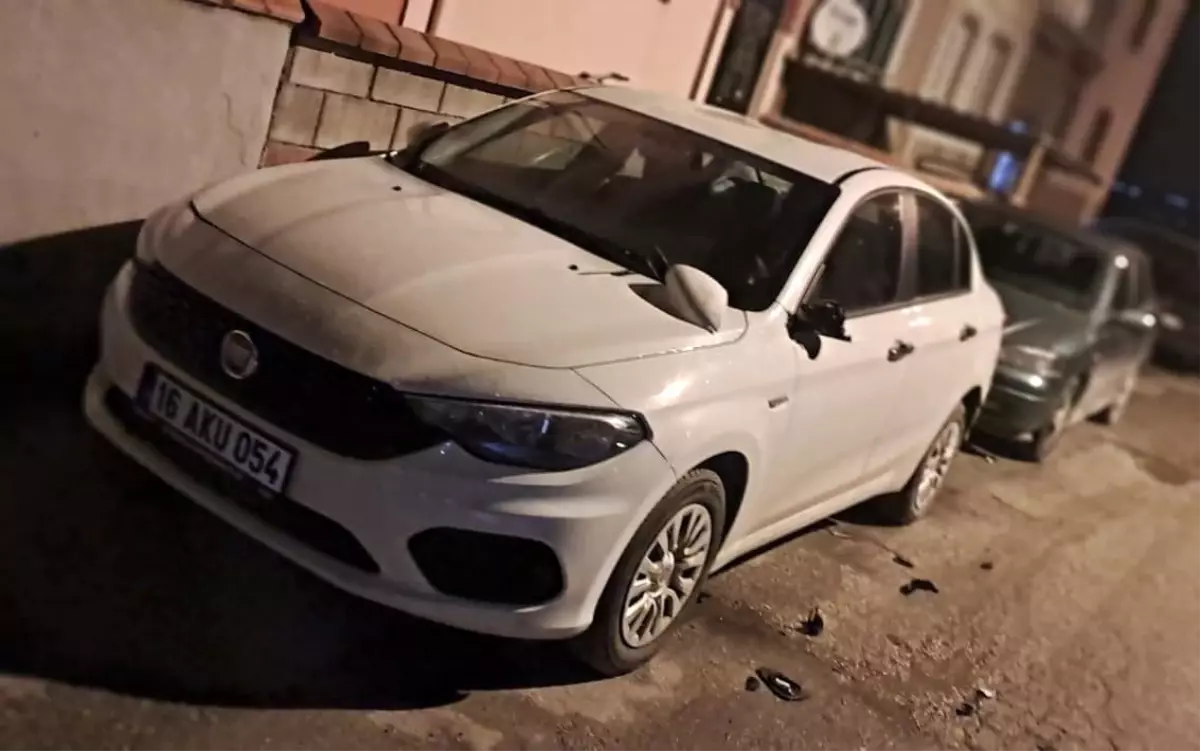 Alkollü Tır Sürücüsü İnegöl’de 9 Araca Çarptı