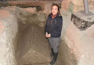 Aziz Nikolaos Kilisesi’nde Lahit Bulundu