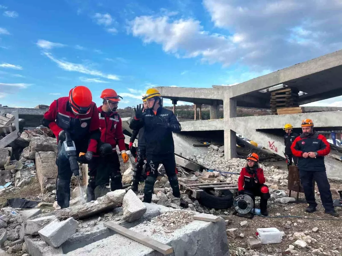 Balıkesir’de Afet ve Acil Durum Yönetimi İçin Eğitim Kampı Düzenlendi