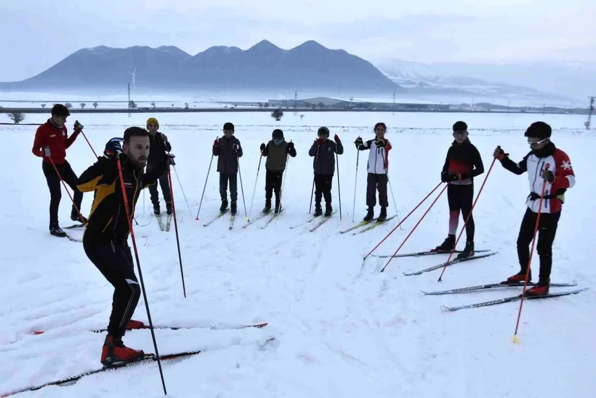 Bitlis Kayaklı Koşu Takımı 2025 Sezonuna Hazırlanıyor