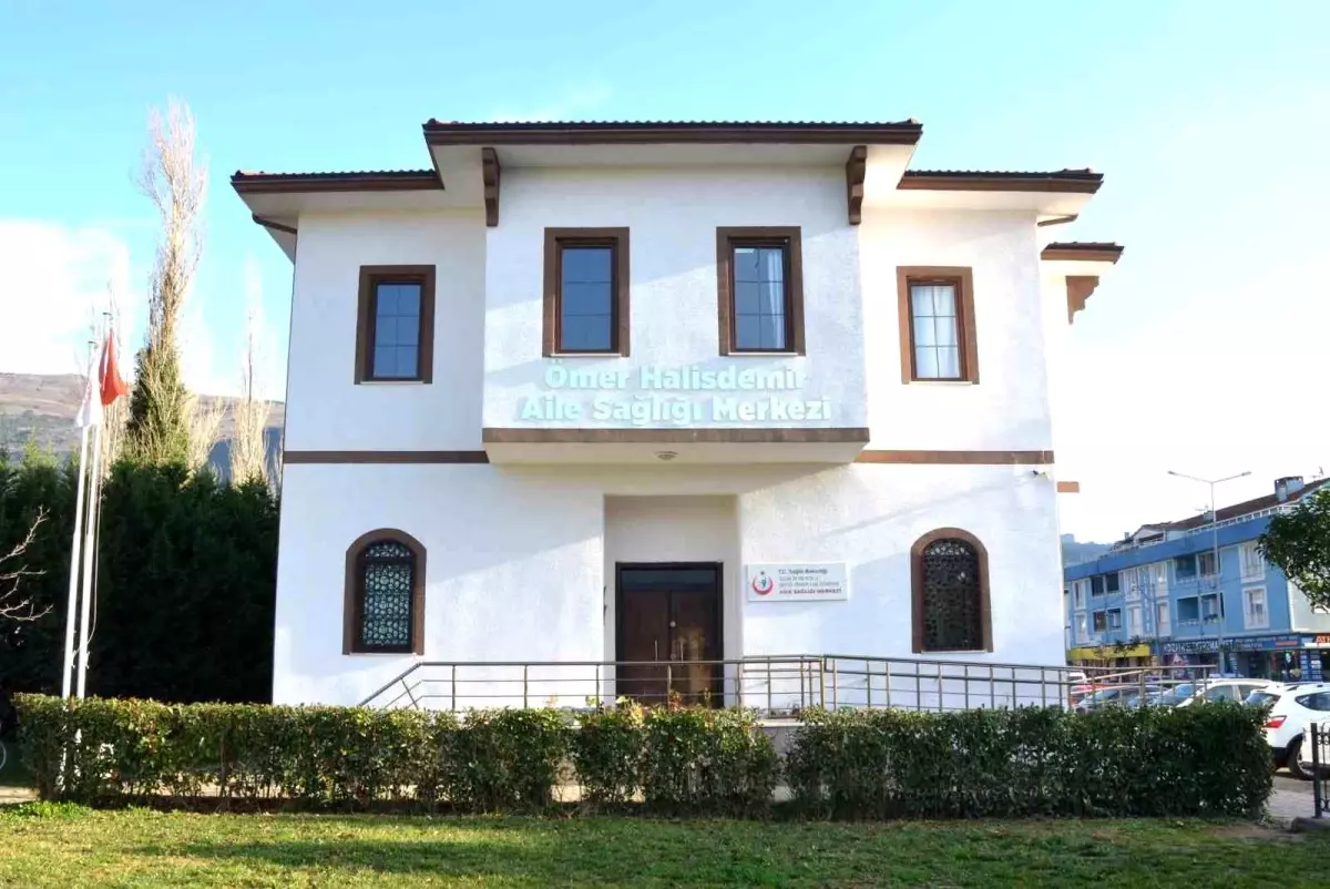 Bursa’da Aile Hekimleri, Yeni Yönetmeliğin Sağlık Hizmetlerine Etkisini Değerlendirdi