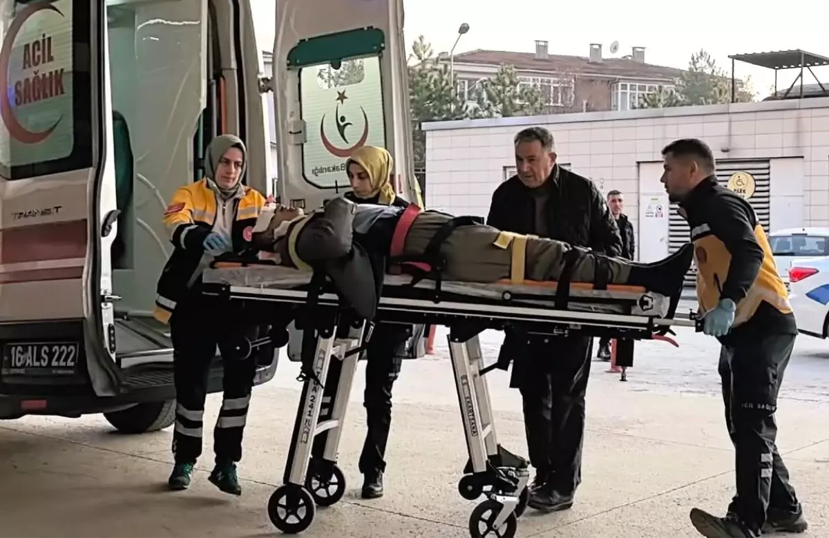 Bursa’da Otomobilin Çarptığı Yaşlı Adam Ağır Yaralandı