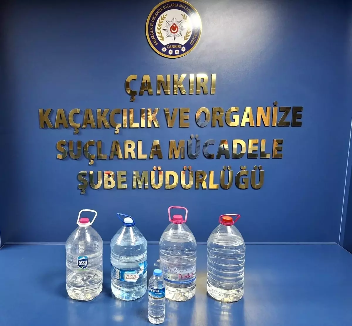 Çankırı’da Oyun Salonunda Kaçak Alkol Ele Geçirildi