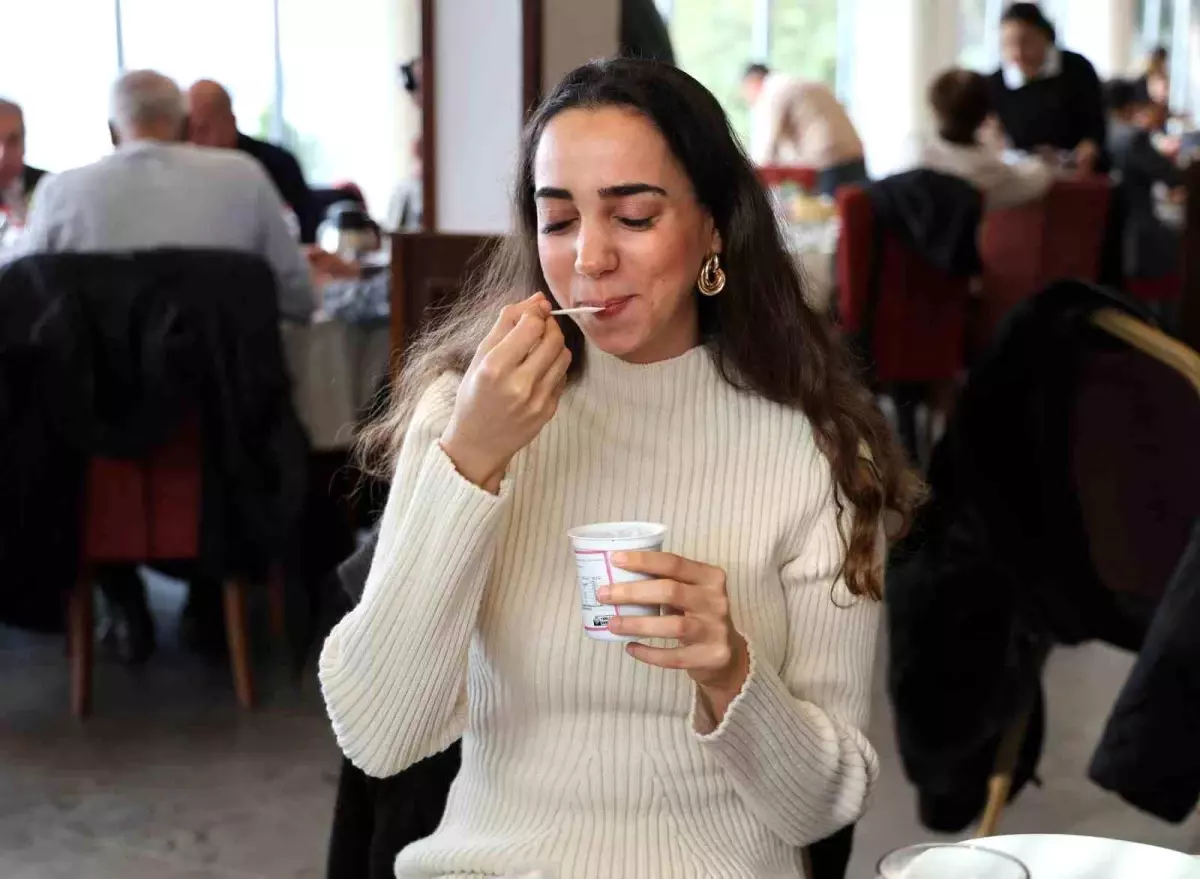 Çukurova Üniversitesi’nden Dünyada İlk Aktif Karbonlu Yoğurt Ürünü