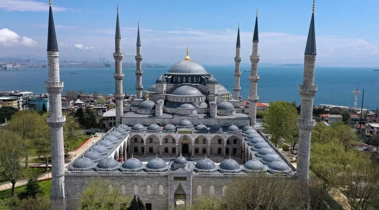 CUMA NAMAZI SAATİ İL İL 6 ARALIK | İstanbul, Ankara, İzmir ve Bursa Cuma namazı kaçta okunuyor? Diyanet’in Cuma namazı vakitleri!