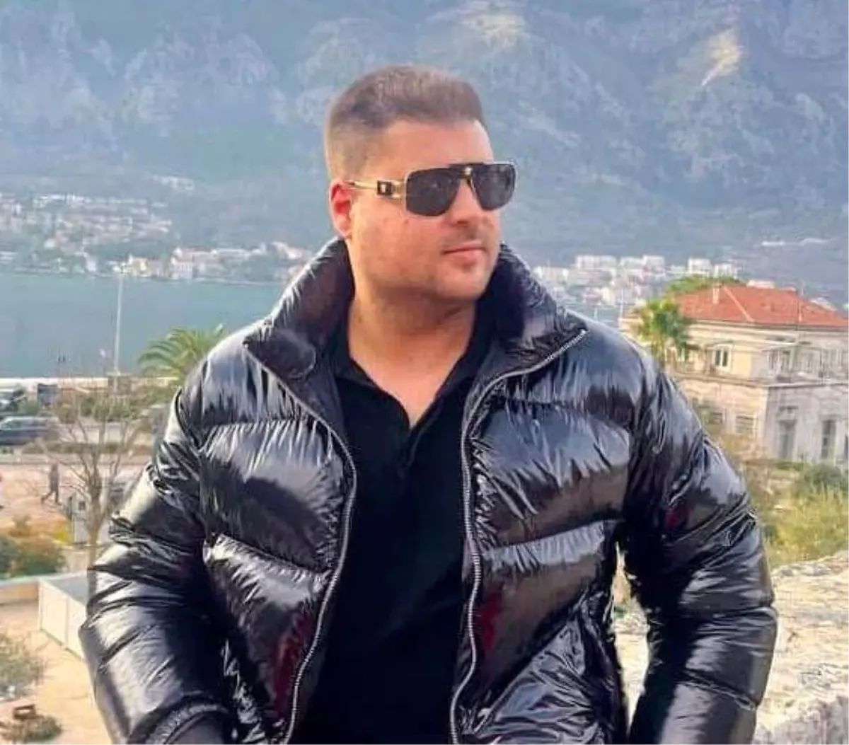 Erdek’te Balkon Düşmesi: 28 Yaşındaki Genç Hayatını Kaybetti
