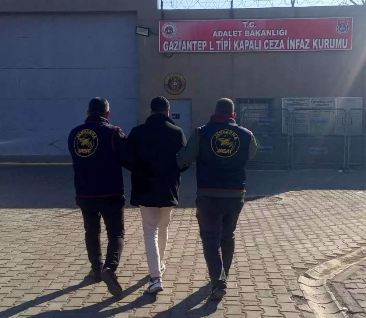 Firari Uyuşturucu Taciri Gaziantep’te Yakalandı
