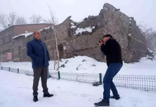 Fransız Antropolog 44 Yıl Sonra Fotoğrafladığı Çocuklardan Birini Buldu