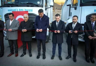 Hakkari’ye Yeni Katı Atık Toplama Araçları Kazandırıldı