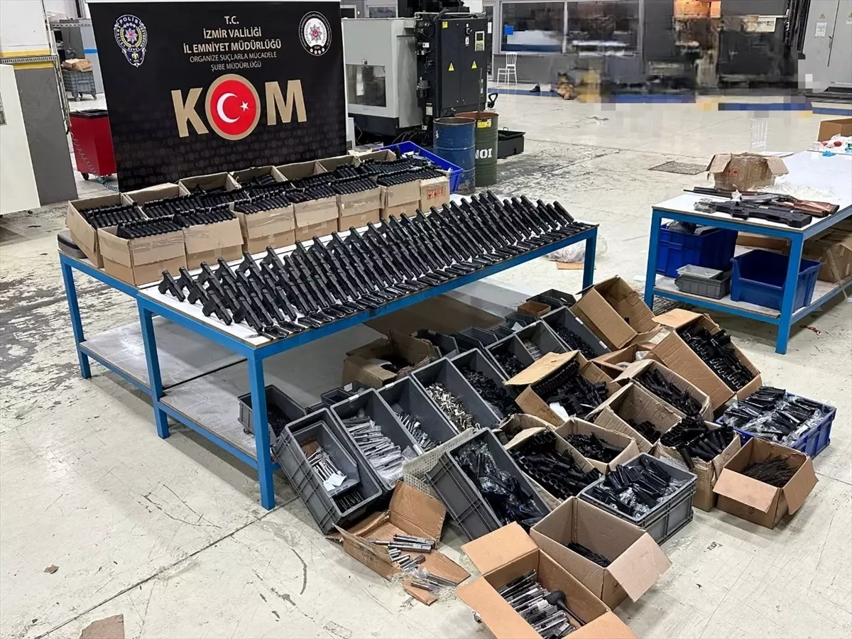 İzmir’de Yasa Dışı Silah İmalatı Operasyonu: 2 Tutuklama